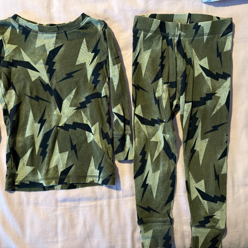 GAP Kids Long Sleeve PJs - Bolts Pattern - Organic Cotton